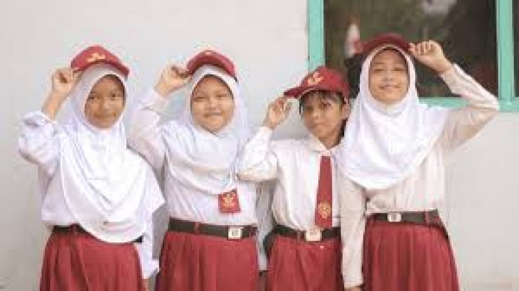 Kunjungan Industri Peserta Didik MI Al-Hidayah